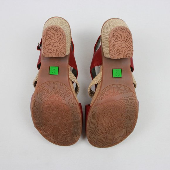 El Naturalista Red Ivory Chunky Heel Leather Sandals - Picture 8 of 15